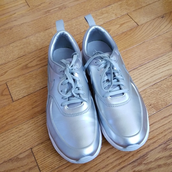 Nike Shoes - Nike silver metallic white Air Max Thea sz 9